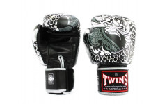 Боксерские перчатки Twins Special FBGVL3-52 Dragon black-silver 12 oz