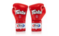 Перчатки боксерские на шнурке Fairtex BGL7 red 14 oz Перчатки боксерские на шнурке Fairtex BGL7 red 14 oz